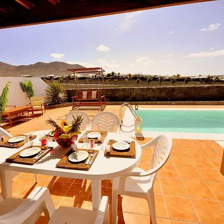 Playa Blanca Sleeps 6 Pool Wifi Playa Blanca (Lanzarote)